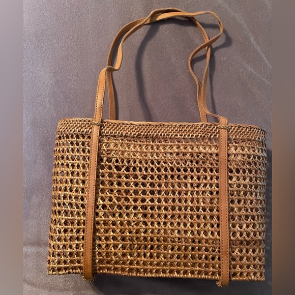 Handbags - Brown Woven Tote Bag